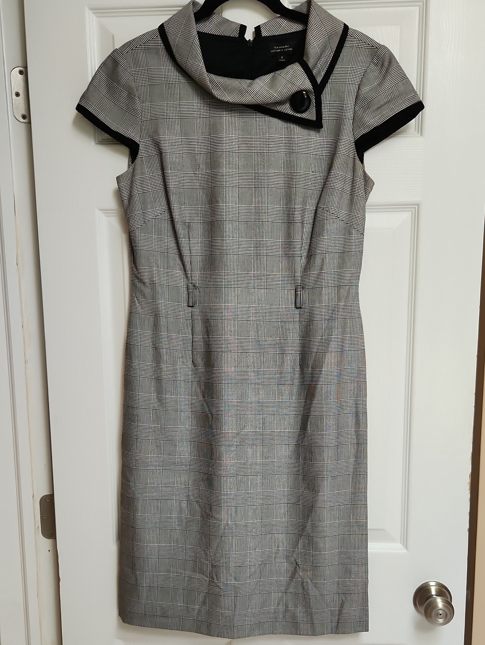 Tahari ASL Tailored Grey Plaid Midi Dress with Black Trim